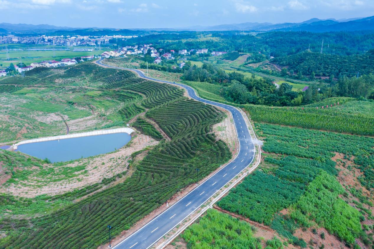 谷城农路中心 农村公路建设任务提前超额完成，助力乡村振兴